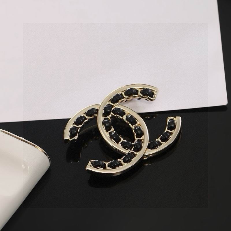 Chanel Brooch 04yxs138 (1)