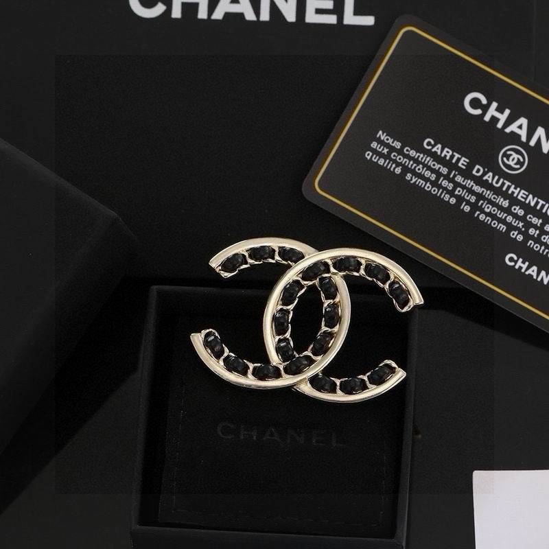Chanel Brooch 04yxs138 (2)