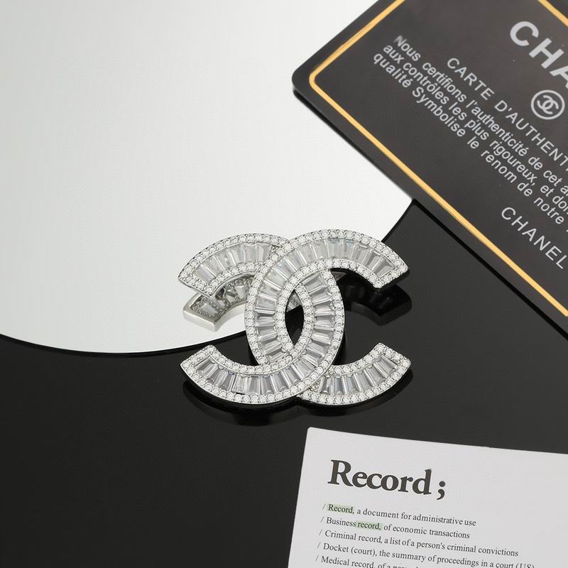 Chanel Brooch 04yxs139 (5)