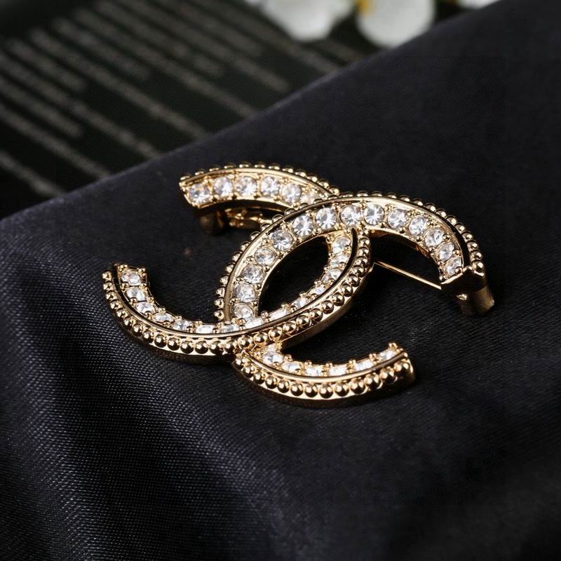 Chanel Brooch 04yxs142 (6)