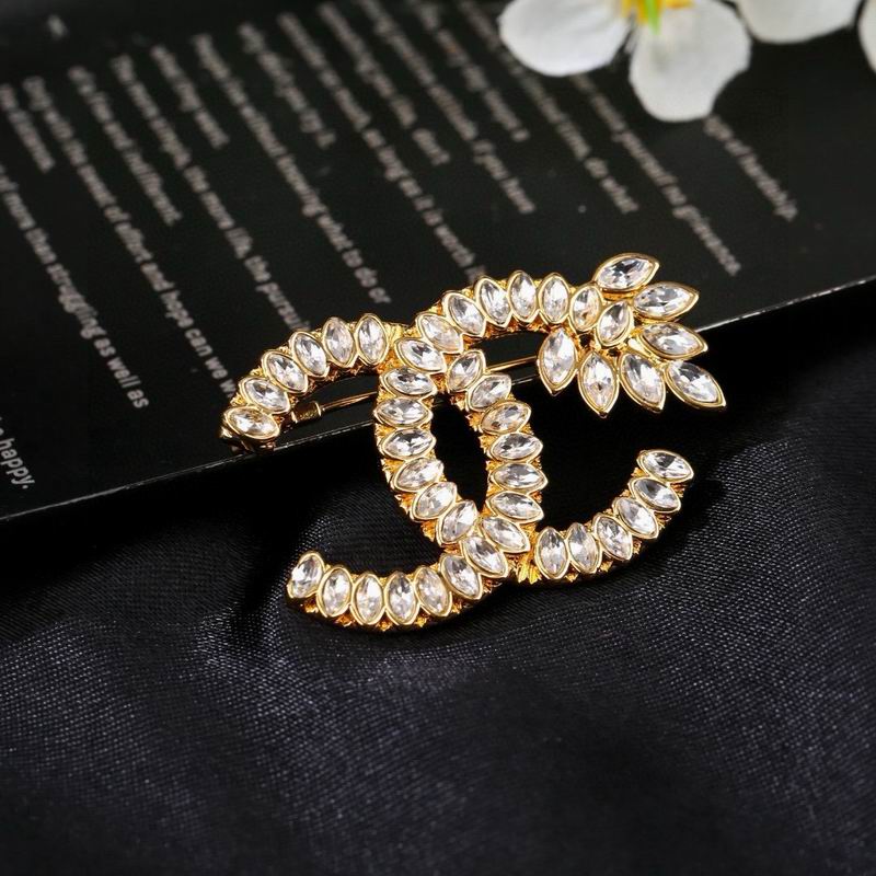 Chanel Brooch 04yxs144 (1)