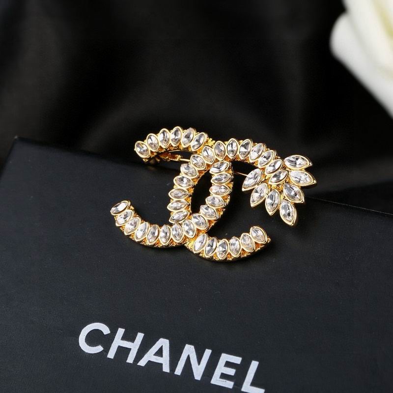 Chanel Brooch 04yxs144 (3)