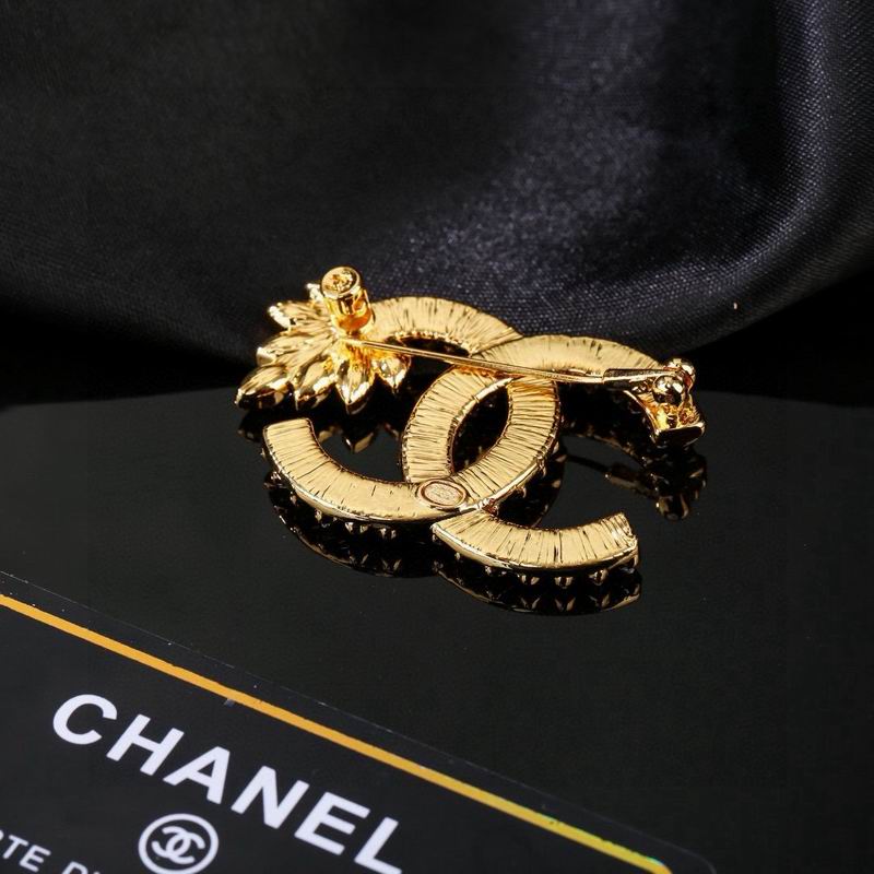 Chanel Brooch 04yxs144 (6)