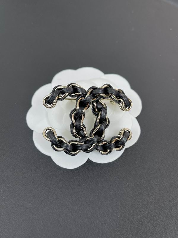 Chanel Brooch 04yxs145 (2)
