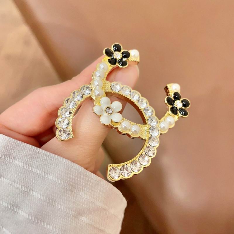 Chanel Brooch 04yxs146 (6)