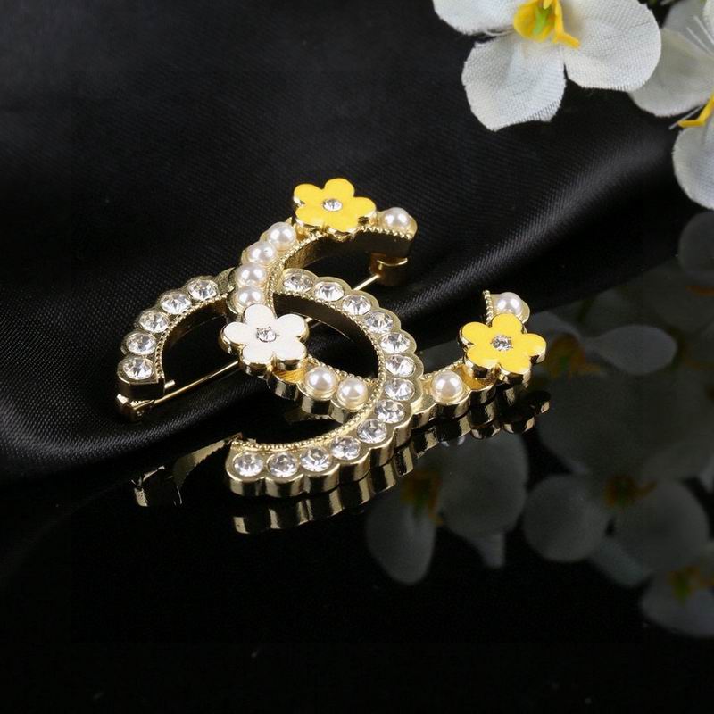 Chanel Brooch 04yxs148 (6)