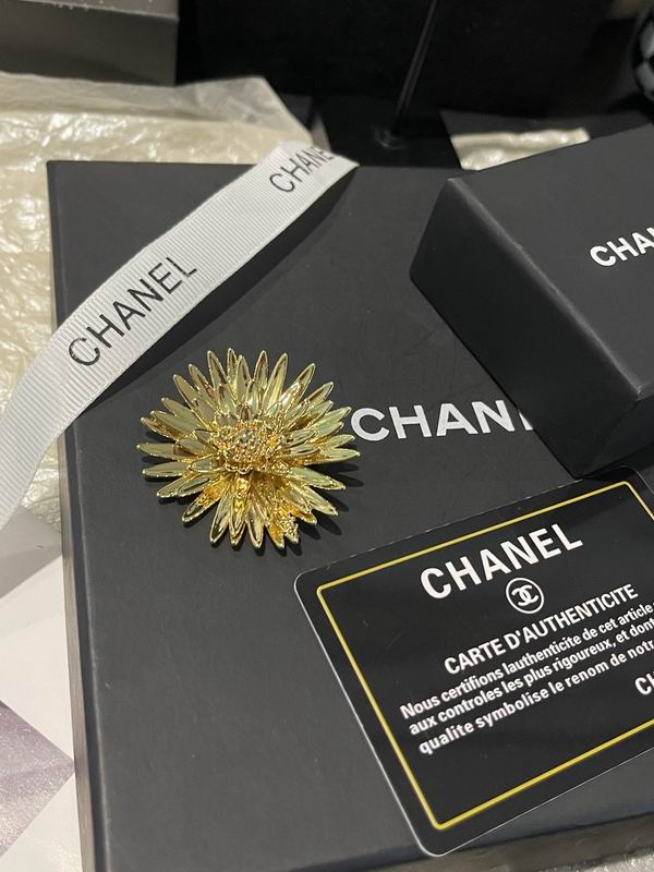 Chanel Brooch 04yxs159 (2)