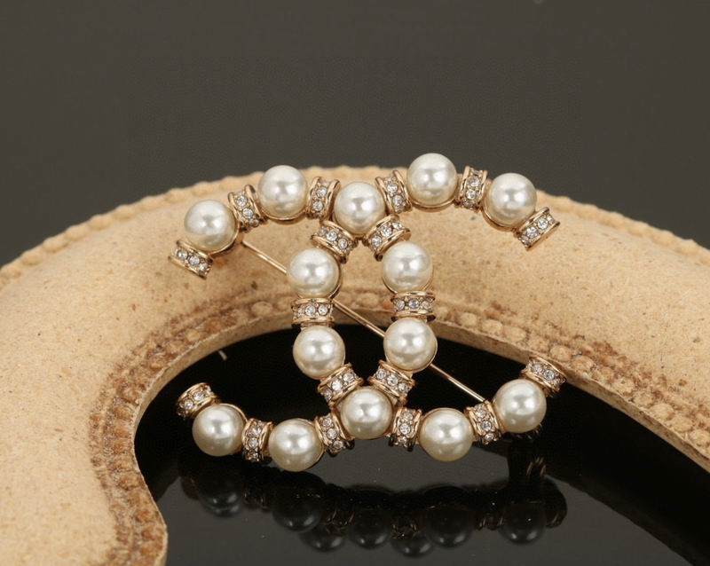 Chanel Brooch 04yxs160 (1)