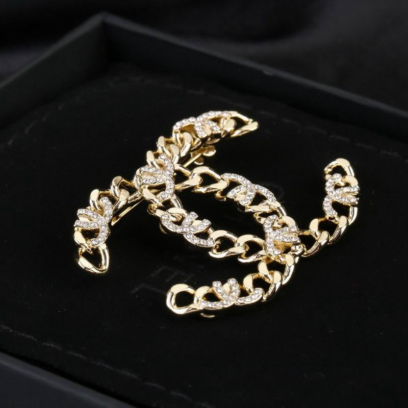 Chanel Brooch 04yxs170 (3)