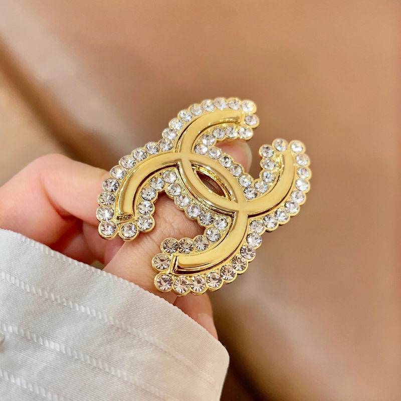 Chanel Brooch 04yxs175 (6)