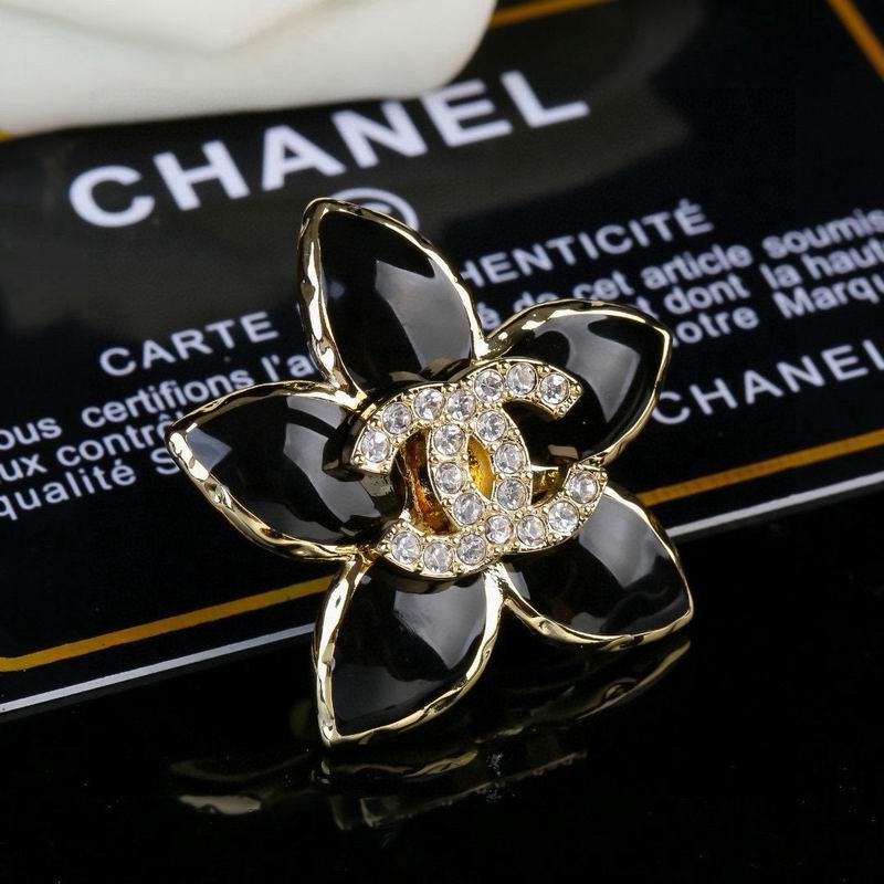 Chanel Brooch 04yxs58 (2)