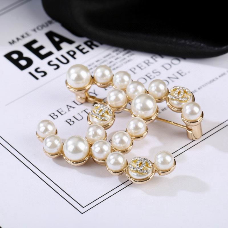 Chanel Brooch 04yxs60 (2)