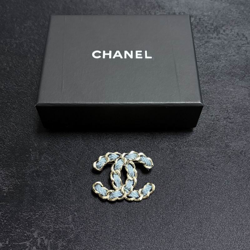 Chanel Brooch 04yxs63 (7)