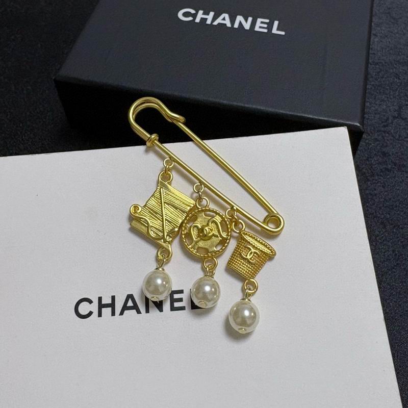 Chanel Brooch 04yxs64 (4)