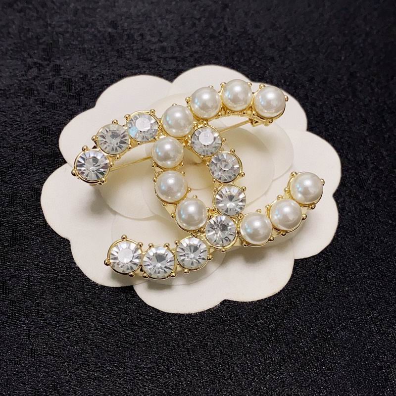 Chanel Brooch 04yxs65 (1)