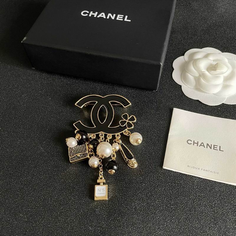Chanel Brooch 04yxs66 (1)