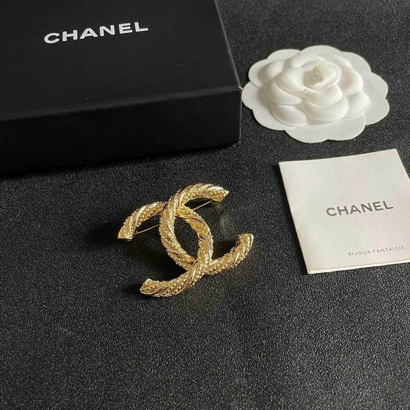 Chanel Brooch 04yxs68 (2)