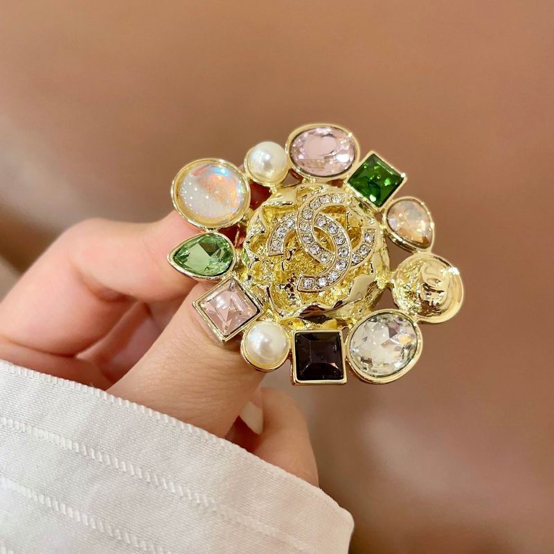 Chanel Brooch 04yxs69 (6)