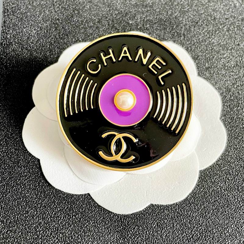 Chanel Brooch 04yxs78 (4)