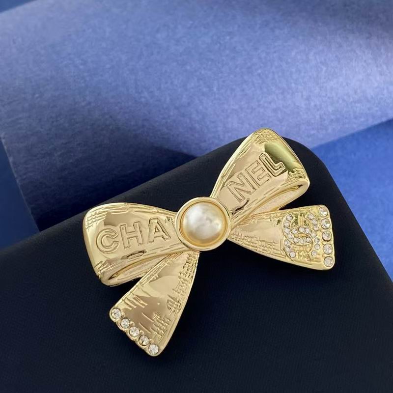 Chanel Brooch 04yxs80 (1)