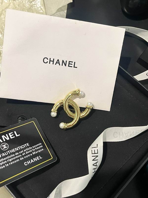Chanel Brooch 04yxs88 (4)