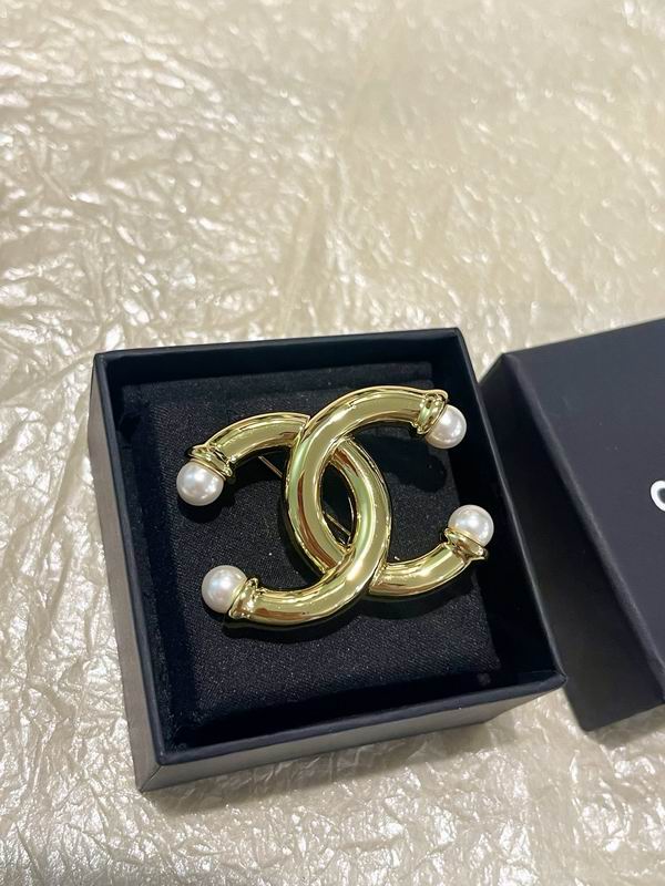 Chanel Brooch 04yxs88 (5)