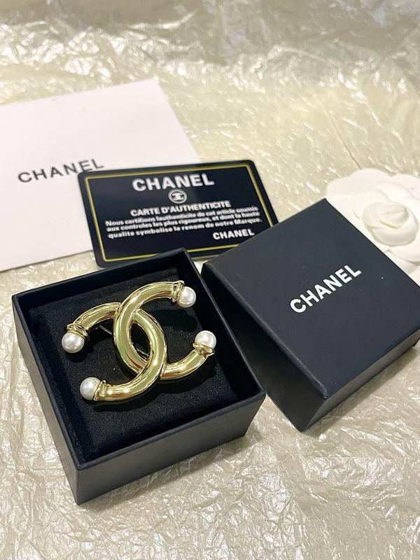 Chanel Brooch 04yxs88 (6)