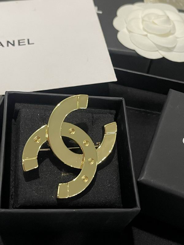 Chanel Brooch 04yxs89 (4)