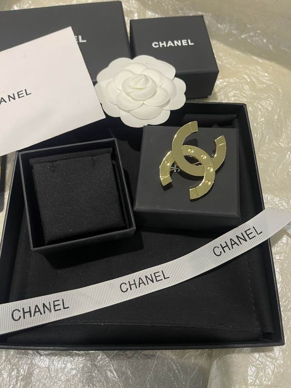 Chanel Brooch 04yxs89 (6)