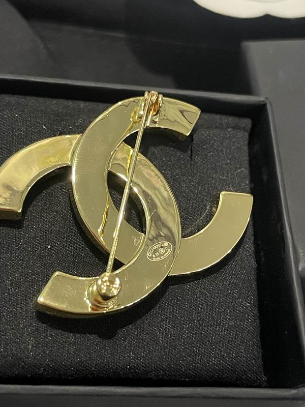Chanel Brooch 04yxs89 (7)