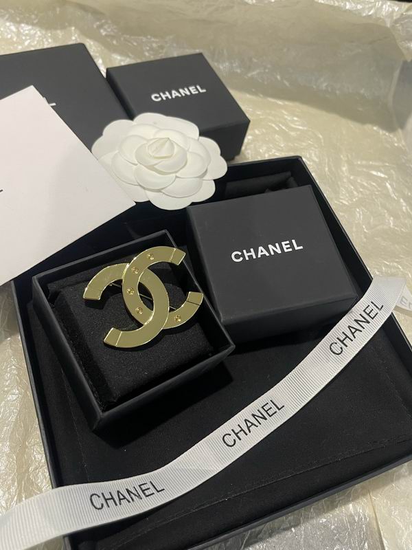 Chanel Brooch 04yxs89 (9)