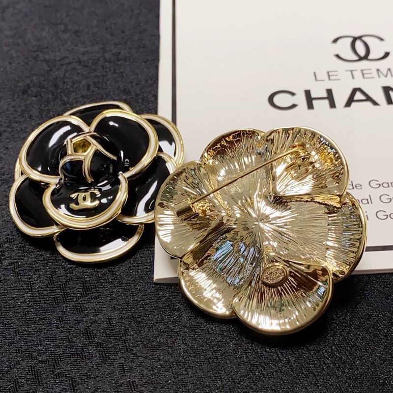 Chanel Brooch 04yxs93 (7)