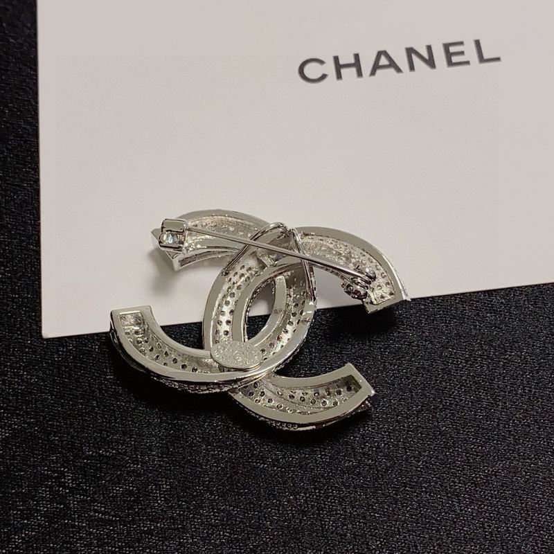 Chanel Brooch 04yxs96 (2)