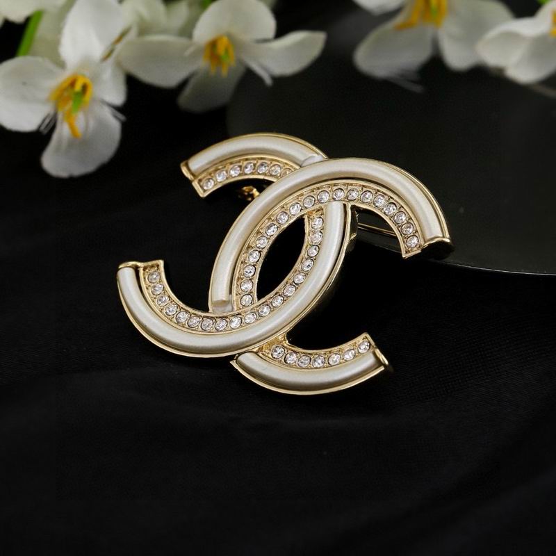 Chanel Brooch 05yxs180 (3)