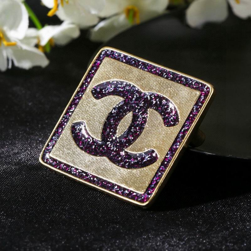 Chanel Brooch 05yxs183 (3)