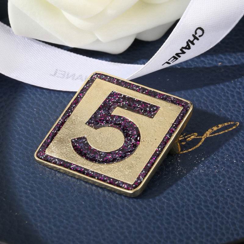 Chanel Brooch 05yxs183 (4)