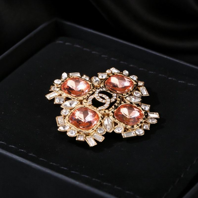 Chanel Brooch 05yxs185 (5)