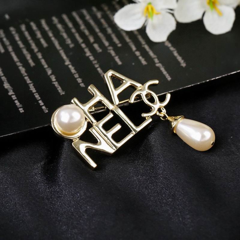 Chanel Brooch 05yxs187 (5)