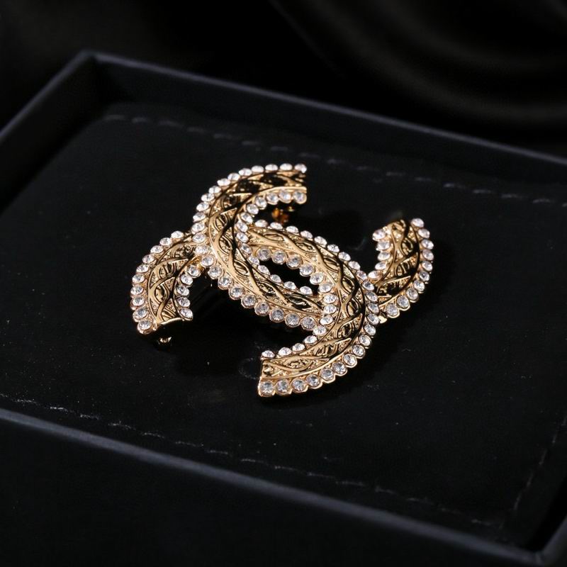Chanel Brooch 05yxs192 (5)