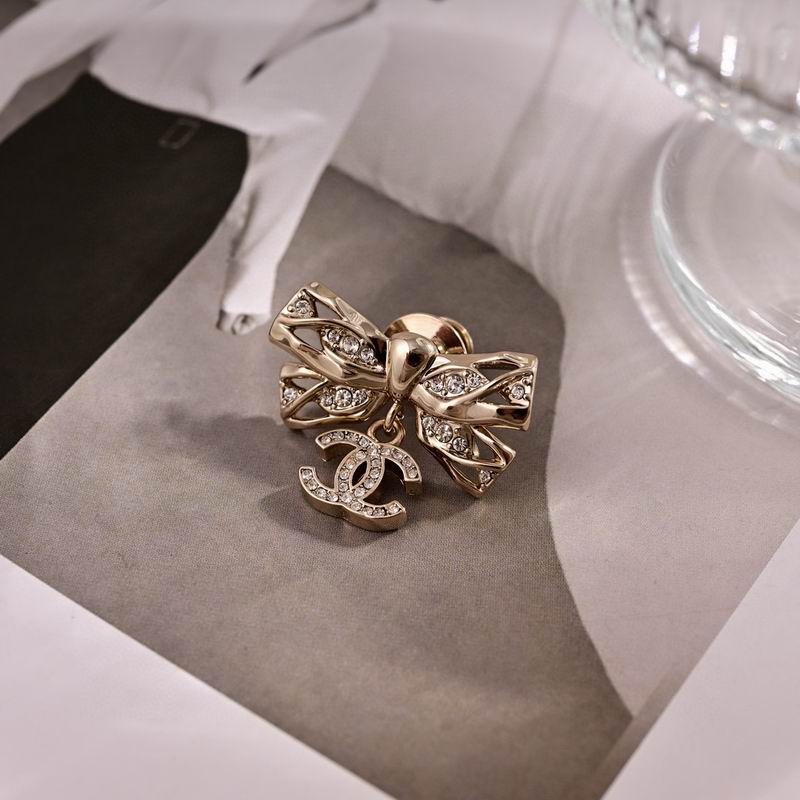 Chanel Brooch 05yxs193 (3)