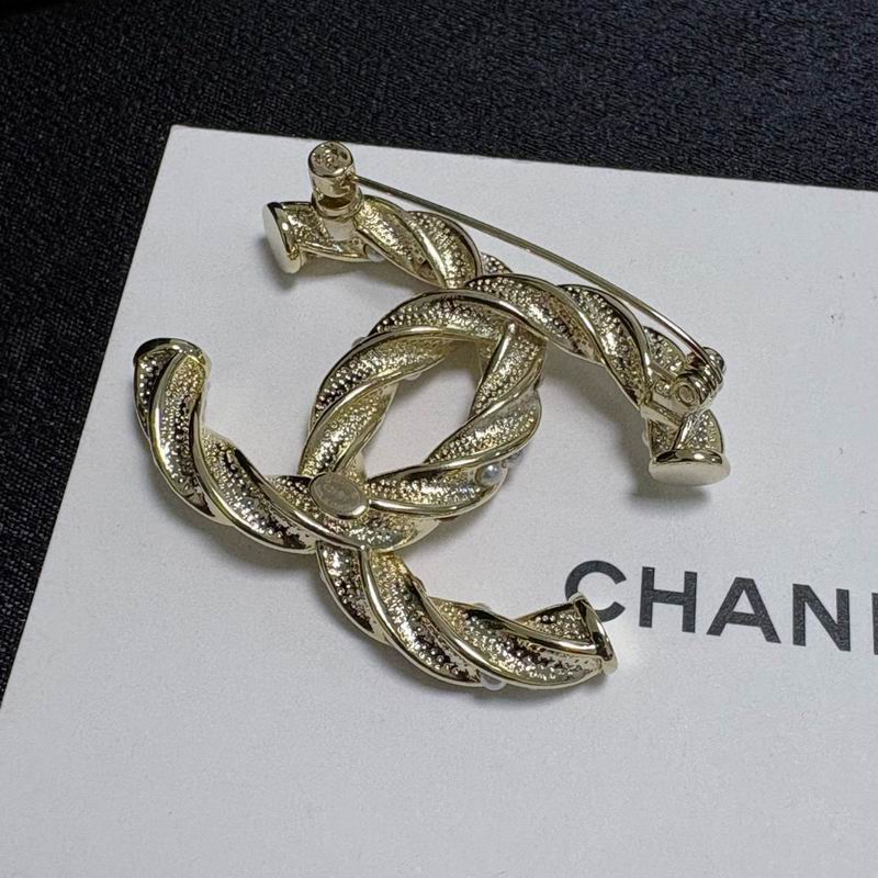 Chanel Brooch 05yxs194 (3)