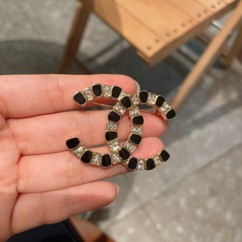 Chanel Brooch 05yxs197 (23)