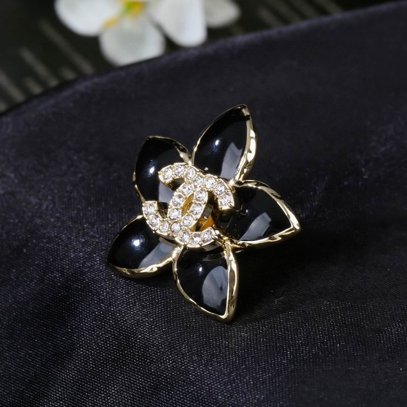 Chanel Brooch 05yxs199 (6)