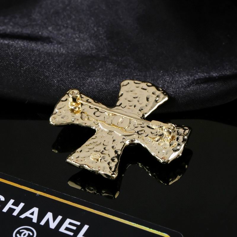Chanel Brooch 05yxs200 (7)