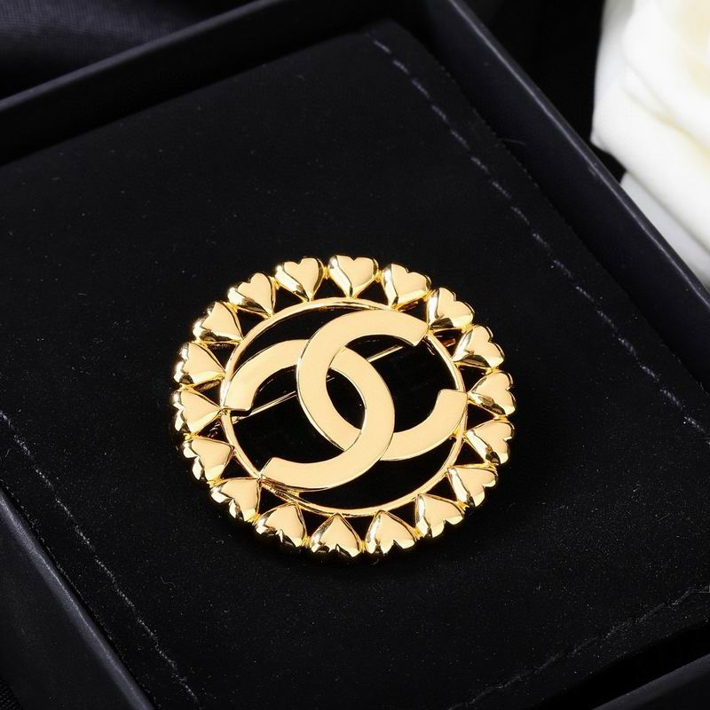 Chanel Brooch 05yxs201 (1)
