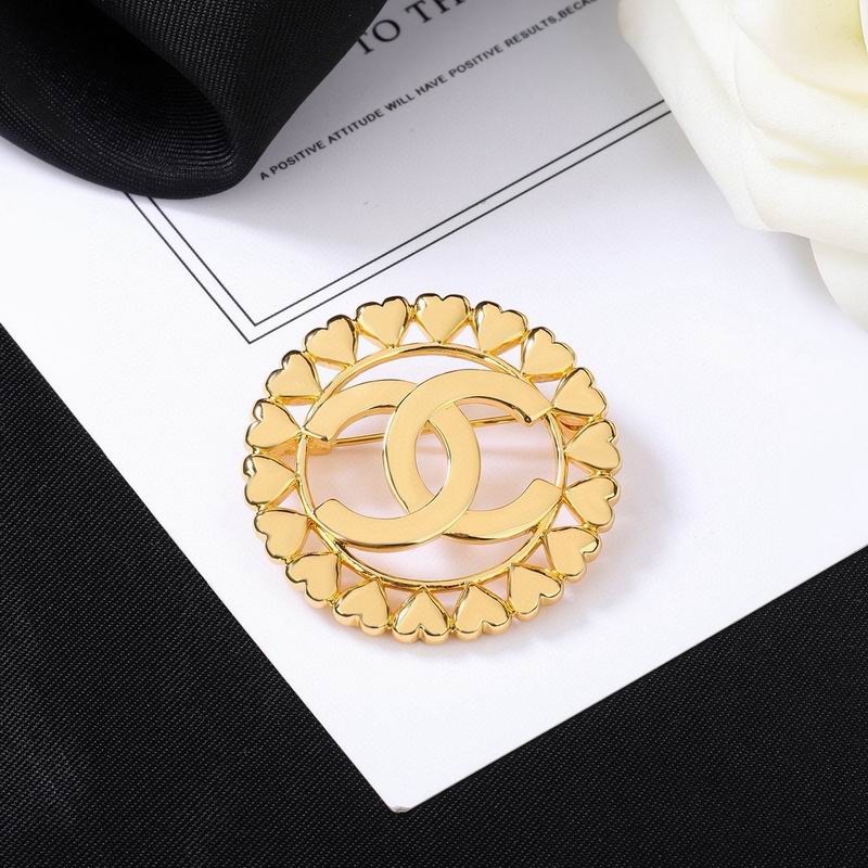 Chanel Brooch 05yxs201 (2)