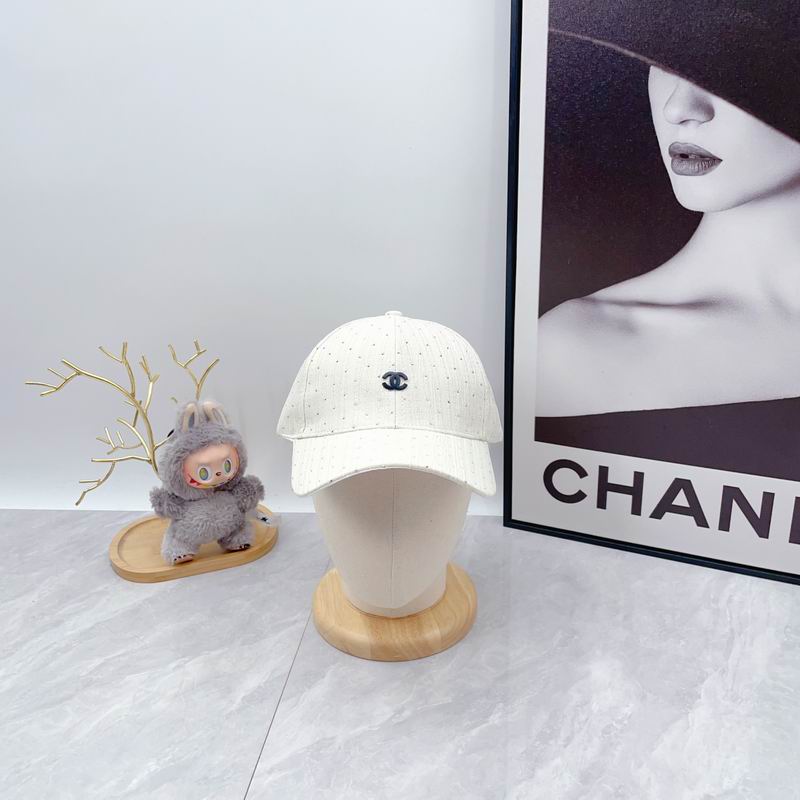 Chanel Cap dx (1084)