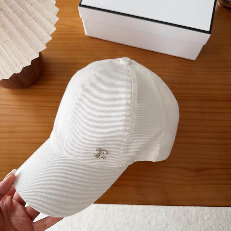 Chanel Cap dx (1651)