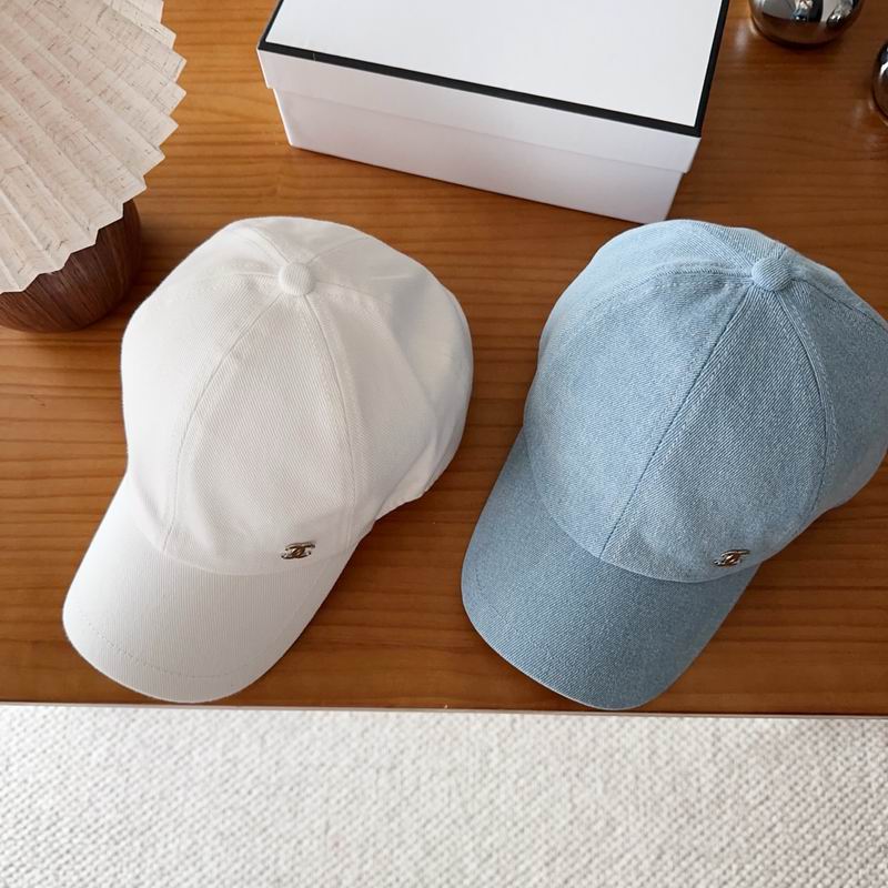 Chanel Cap dx (1657)
