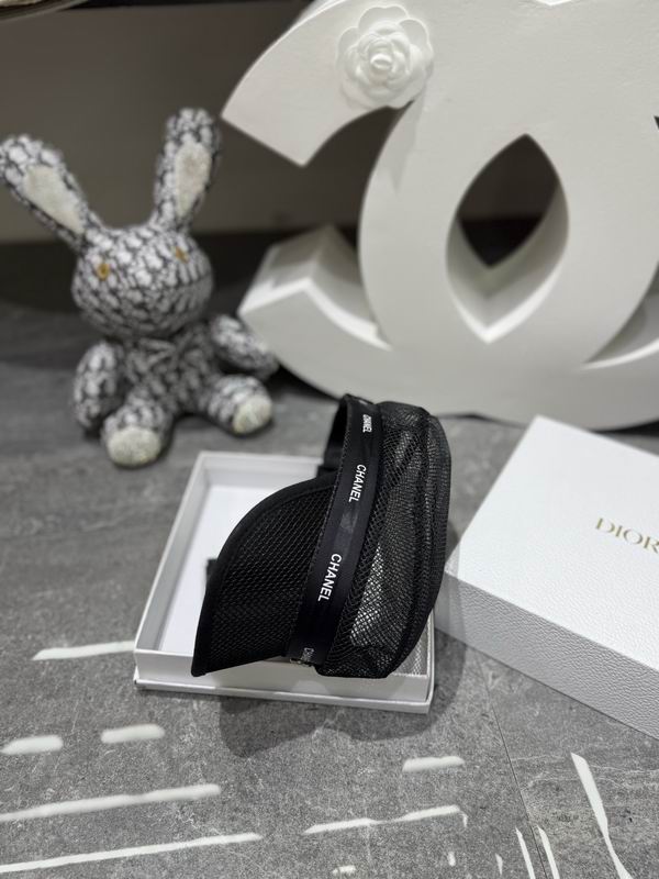 Chanel Cap dx (74)